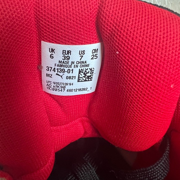 PUMA Unisex White, Red and Black Backcourt Mid Sneaker - Picture 14 of 14